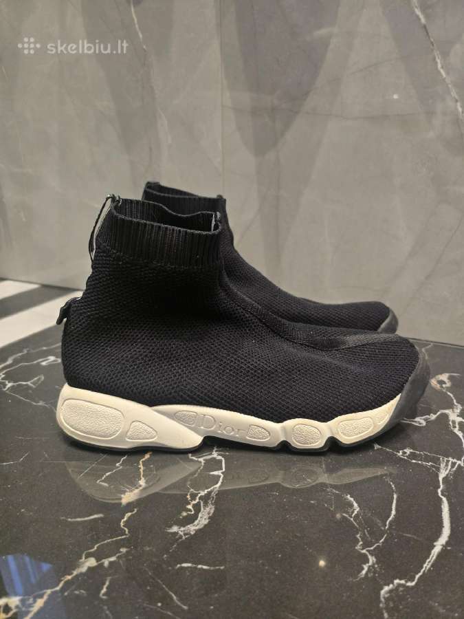 Dior bateliai