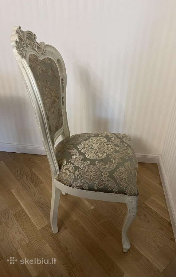 Klasikiniai baldai