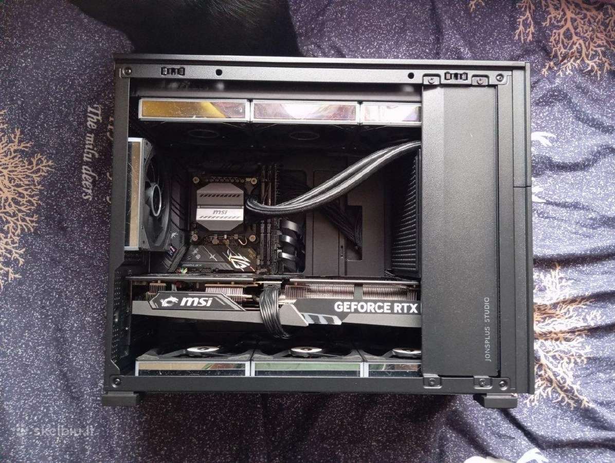 I9-14900kf / Rtx 4070 / 32gb Ddr5