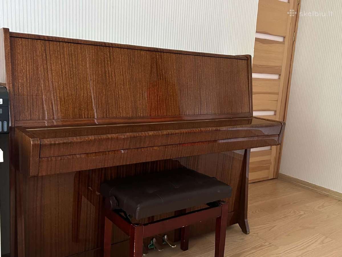 Parduodamas čekiškas pianinas Petrof - nuotraukos Nr. 6
