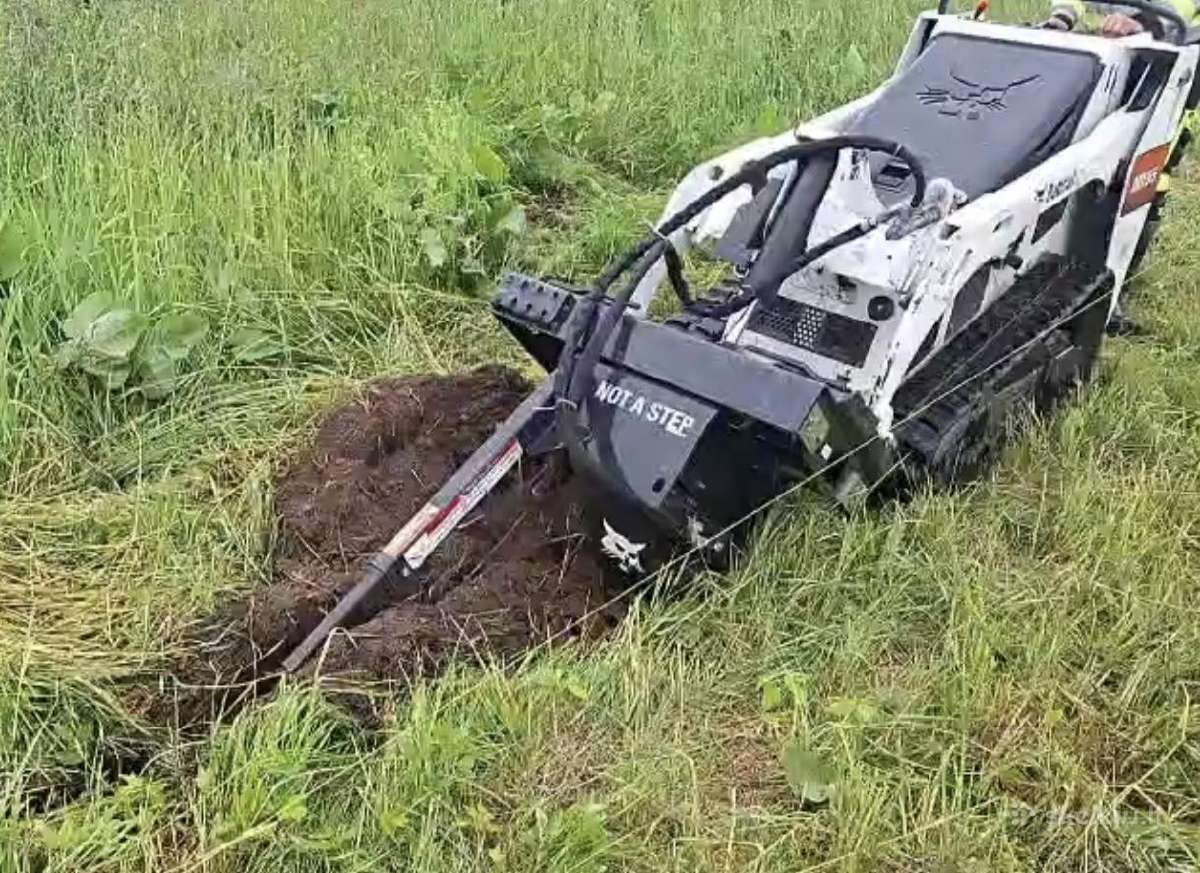 Tranšėju kasimas, trenserio nuoma, bobcat