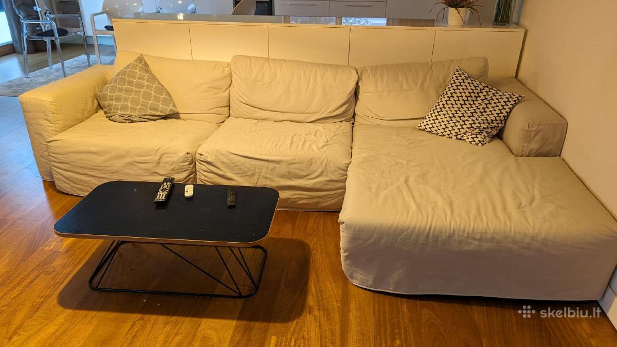 Parduodama geros būklės sofa