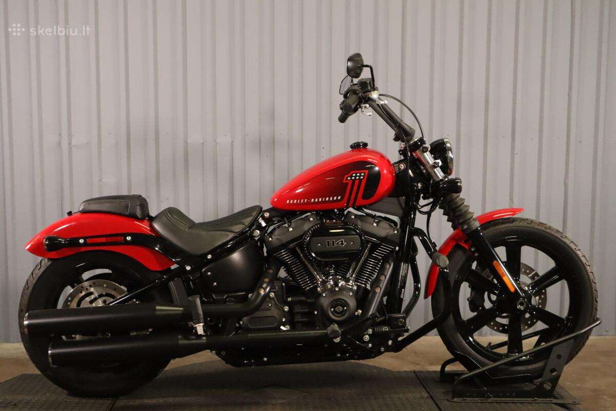 Pasivažinėjimas legendiniu Harley-davidson Fxbbs