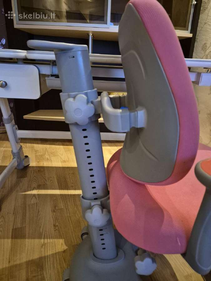 Ergonomiškas stalas vaikui su kėdė rinkinyje - nuotraukos Nr. 9