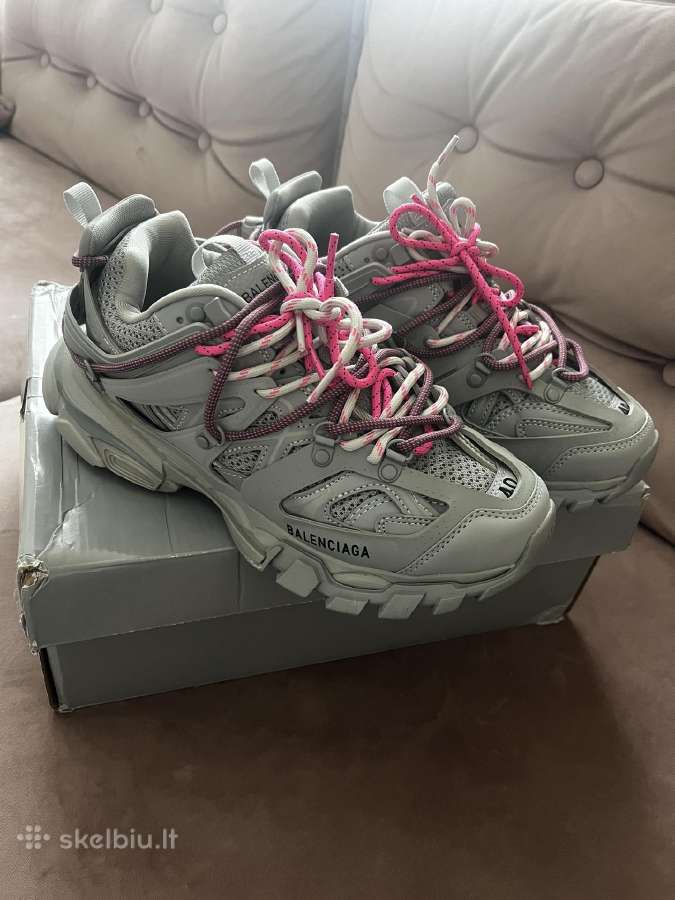Balenciaga Track