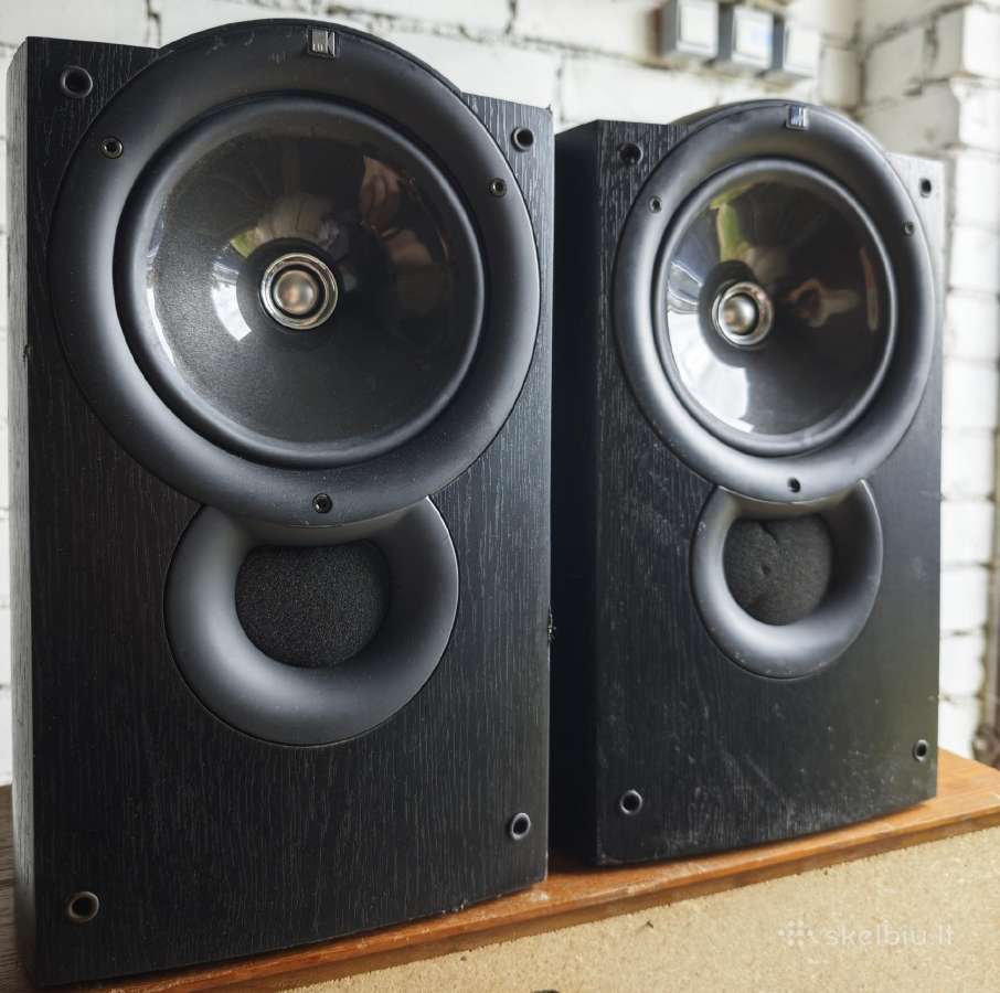 Kef Q1 kolonėlės
