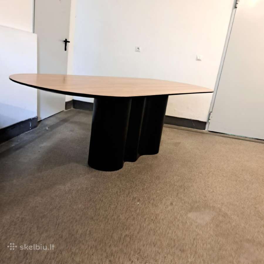 Naujas grazus isskirtinio dizaino stalas - nuotraukos Nr. 7