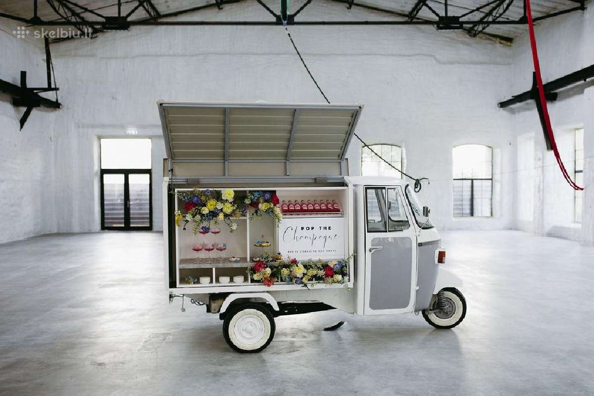 Įrangos nuoma: Bubble baro / Tuk Tuk nuoma