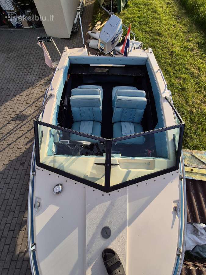 Glastron Lahaya + Suzuki 60 Ag 2t + priekaba - nuotraukos Nr. 12