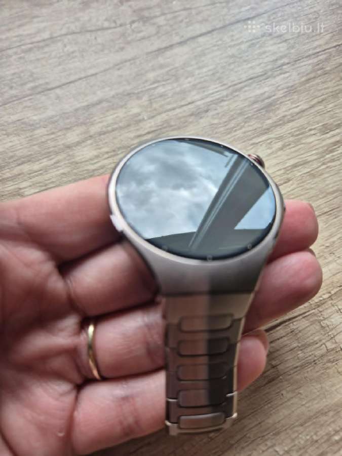 Huawei watch 5 sand gold esim