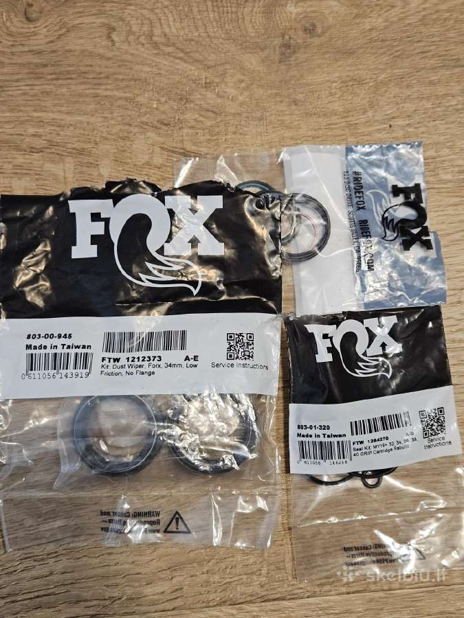 Fox 34 šakė (Po pilno serviso) 130mm 15x110 boost - nuotraukos Nr. 11