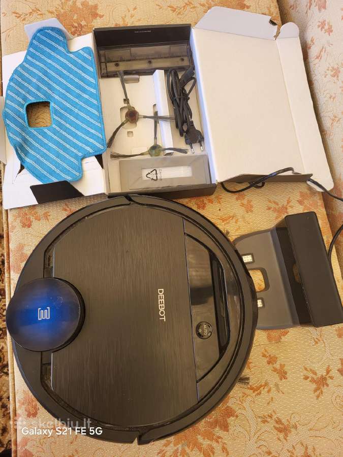 Dulkių siurblys robotas