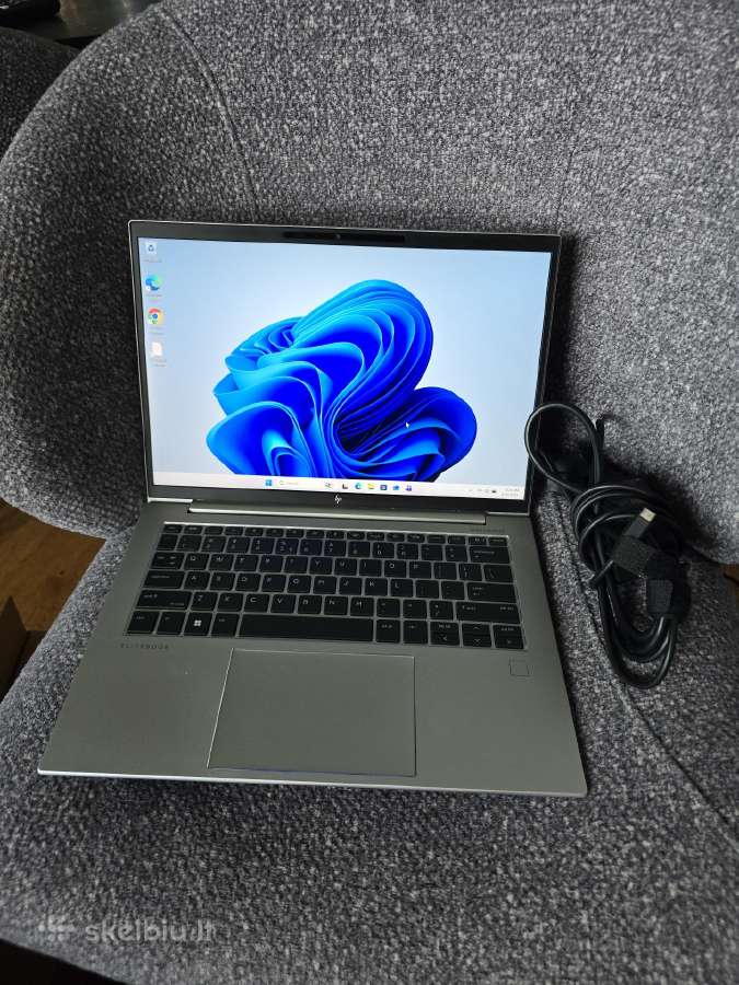 Hp elitebook 840 g9 i5 12gen 256gb SSD 16gb RAM
