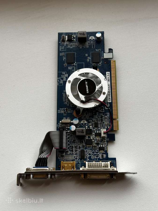 Gigabyte 8400 Gs gpu
