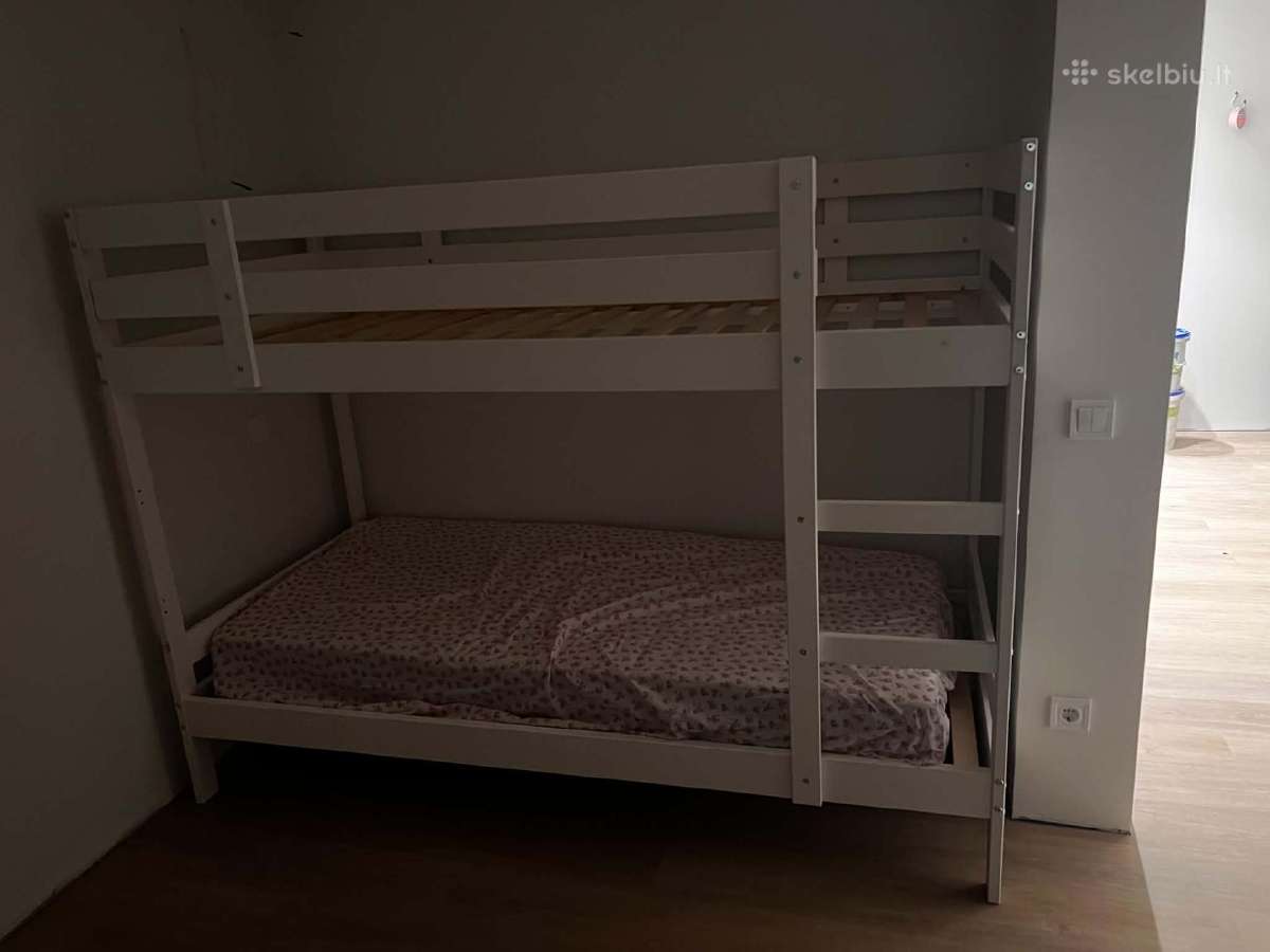 Dviaukštė lova