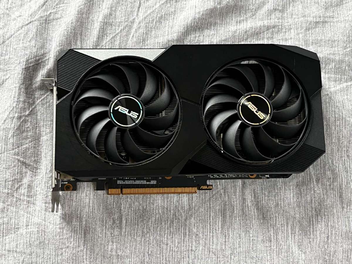 Parduodu Asus Radeon Dual Rx6600 8gb Gpu