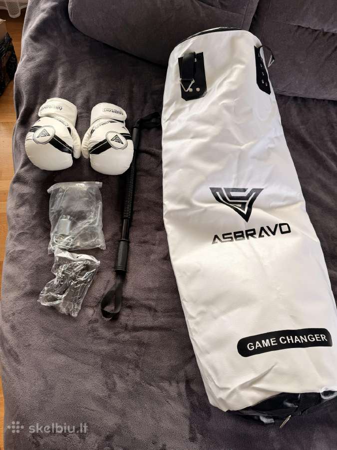 Parduodamas Asbravo bokso treniruočių komplekta