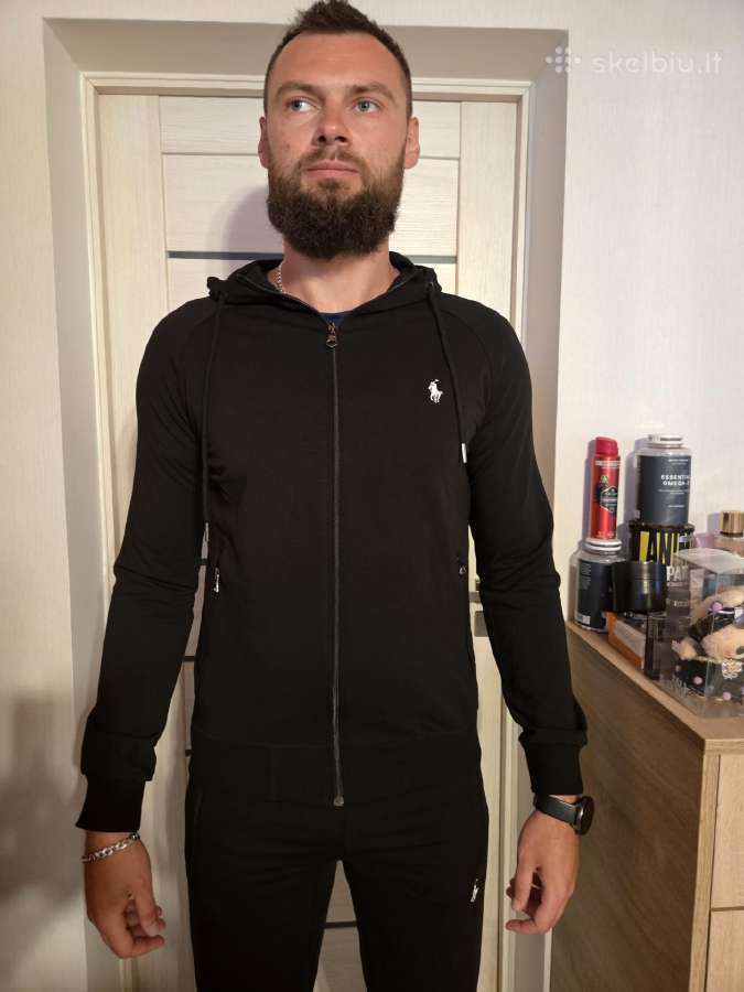 Sportinis kostiumas
