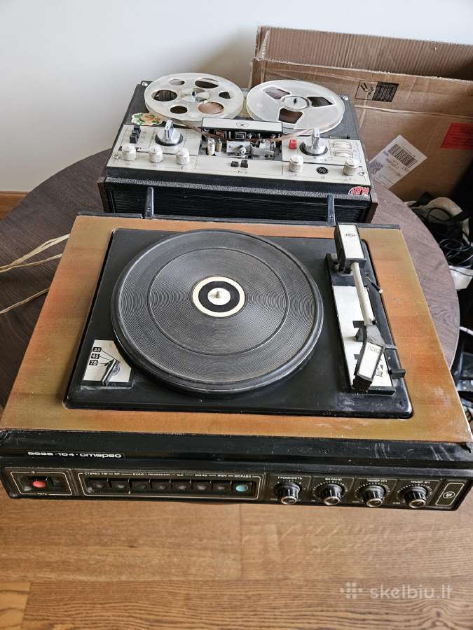 Vintažinis Vega 104 Stereo - nuotraukos Nr. 2