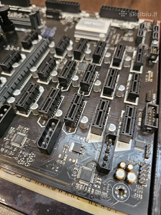 Asus B250 Mining Expert su Cpu ir aušintuvu - nuotraukos Nr. 4