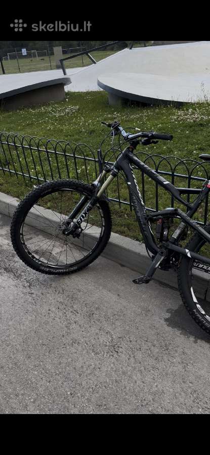 Cannondale Jekyll 3 (2013 metu)