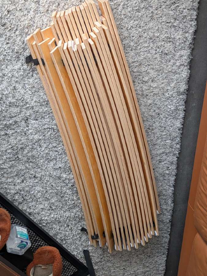 Lovos groteles 90x200