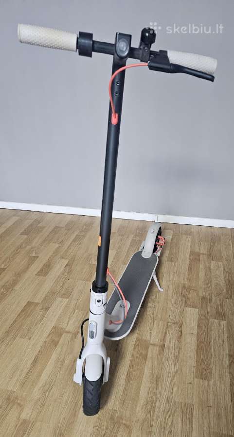 Xiaomi Mi Electric Scooter 3 elektrinis paspirtuka - nuotraukos Nr. 2