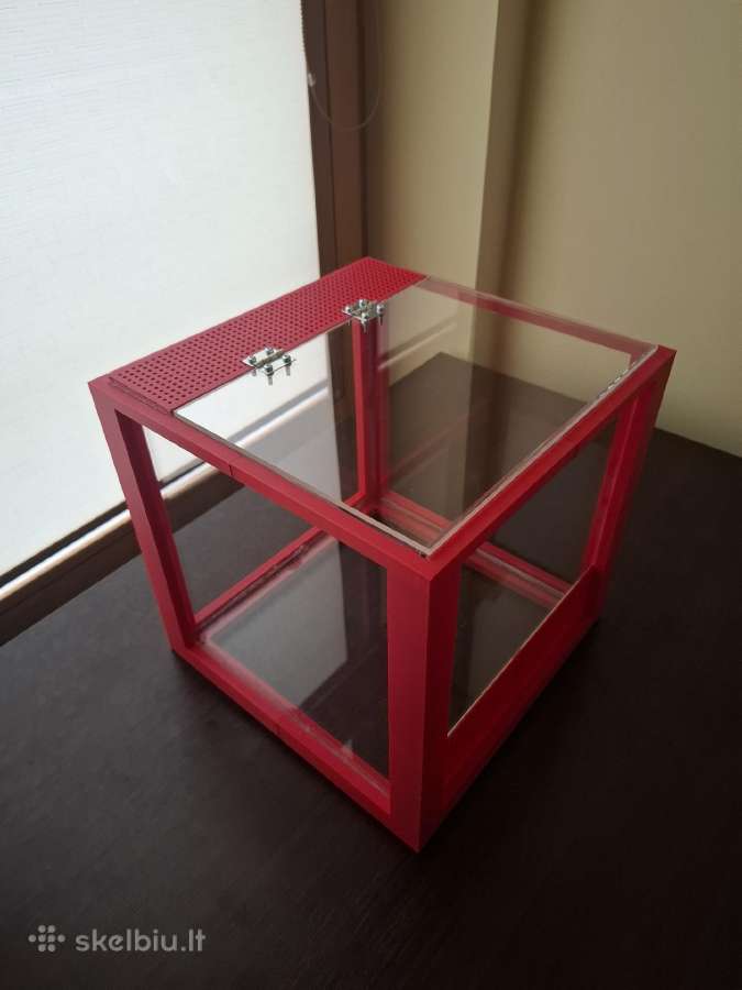 Terariumas 25x25x25cm (raudonas)