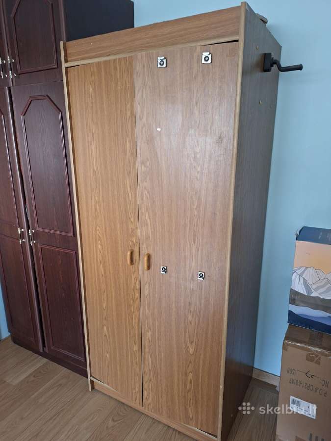 Jaunuolio baldai