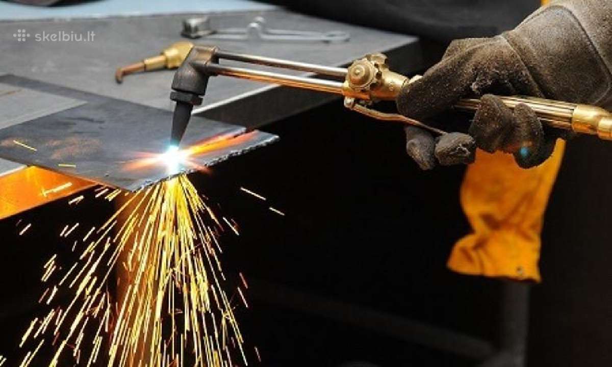 Ieškomi metalo pjovėjai darbui Vokietijoje