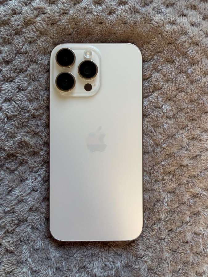 iPhone 16 Pro Max 1 TB