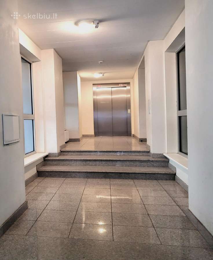 Miesto centre butas su didele lodžija - nuotraukos Nr. 15