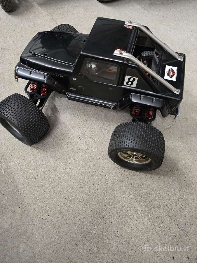 Traxxas e-maxx 1/8 RC modelis - nuotraukos Nr. 2