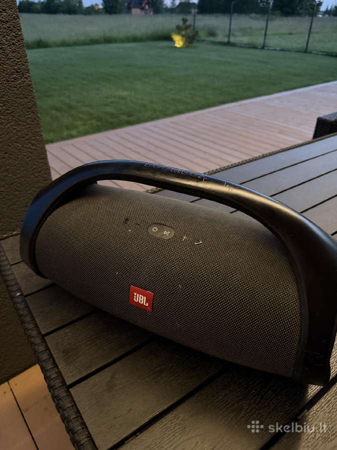 Jbl boombox