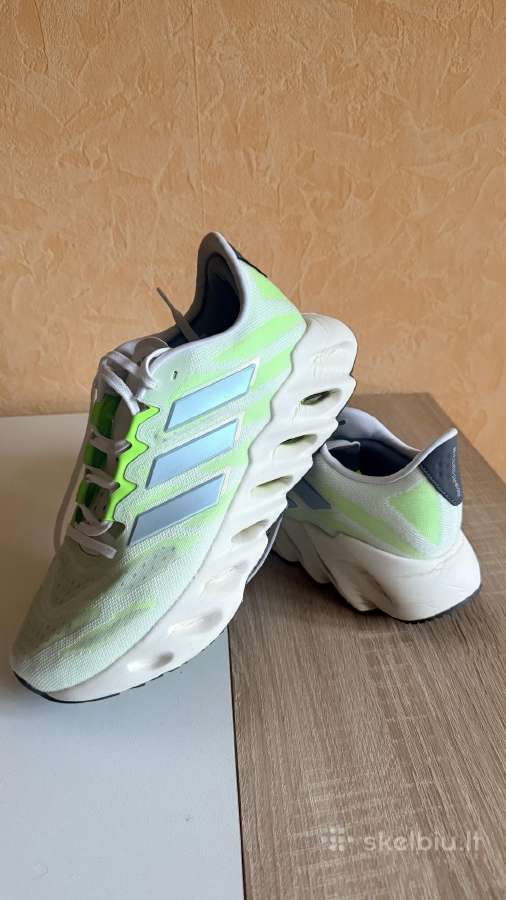 Puikios būklės 44 d. Adidas Switch Fwd W