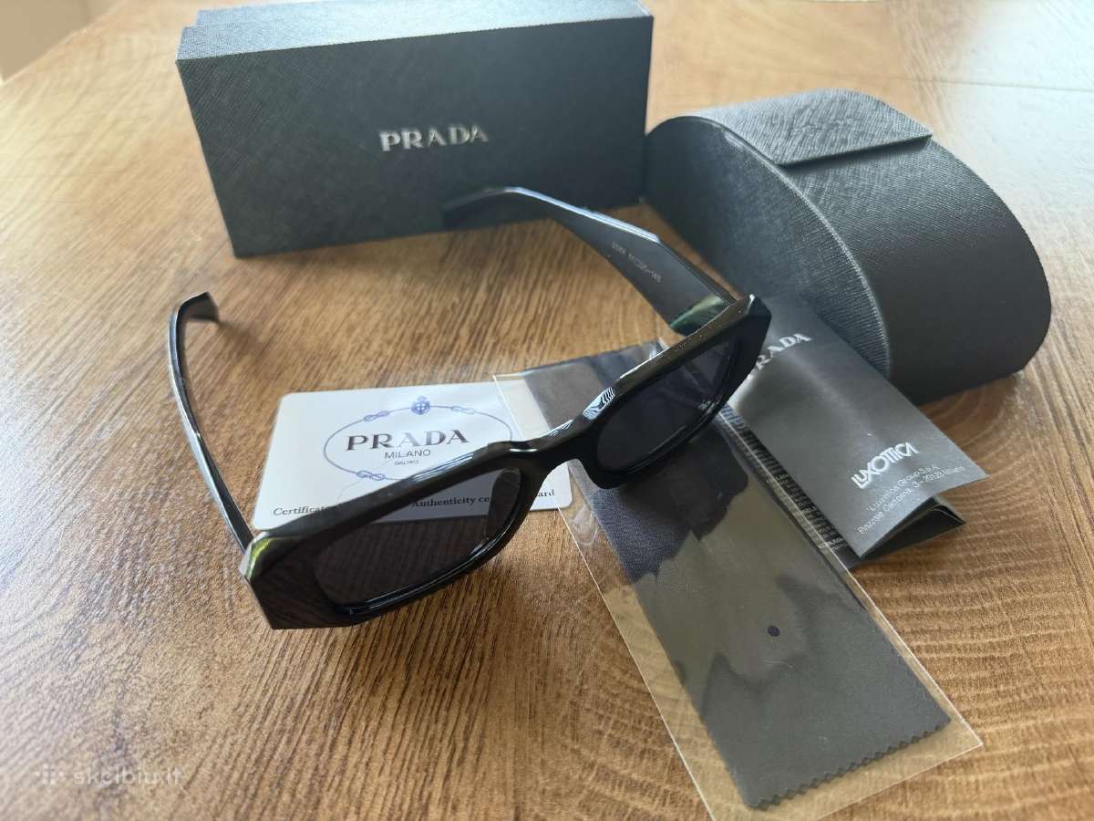 Prada akiniai