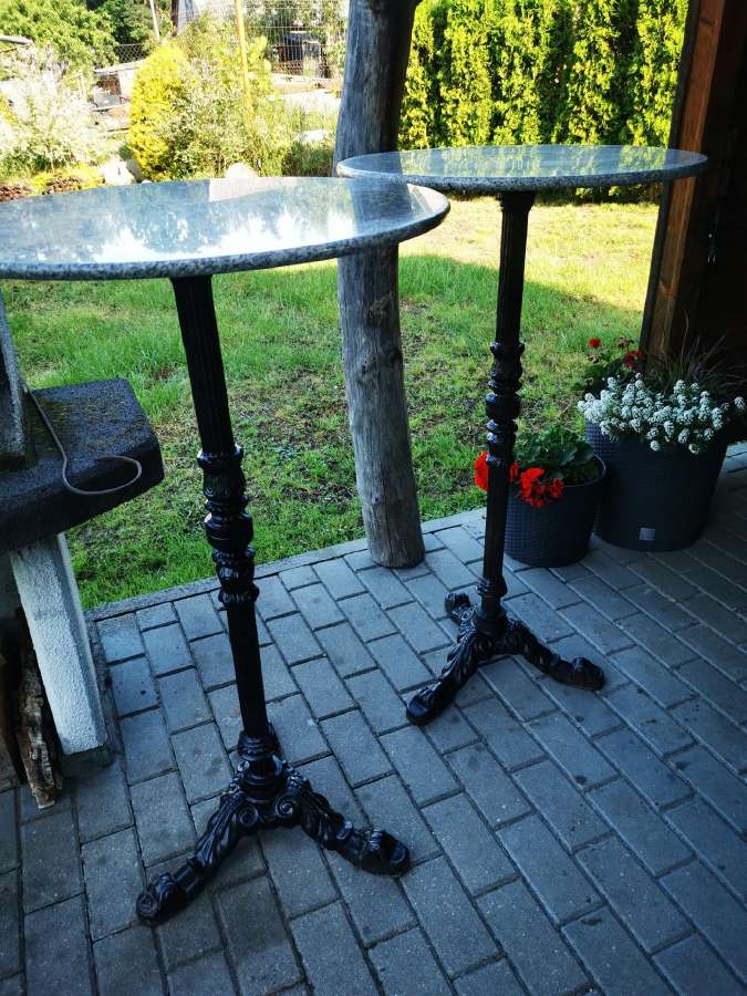 „bistro“ stiliaus 2vnt stalai
