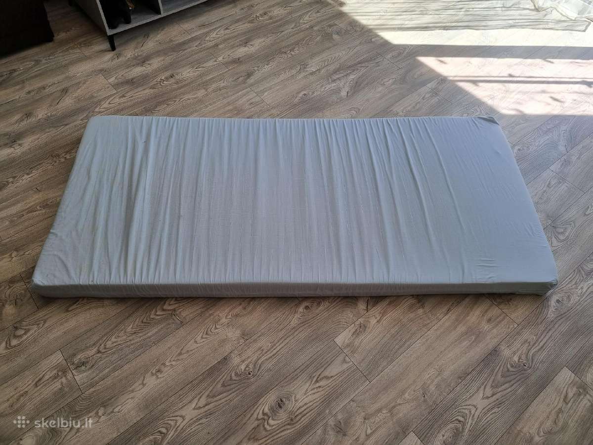 Čiužinys 90 x 200