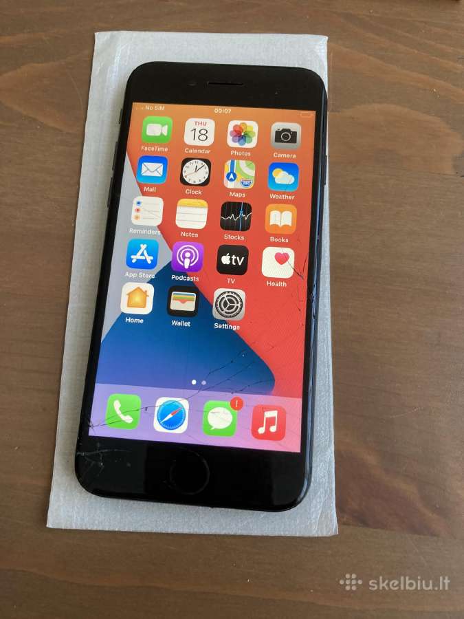 iPhone 8