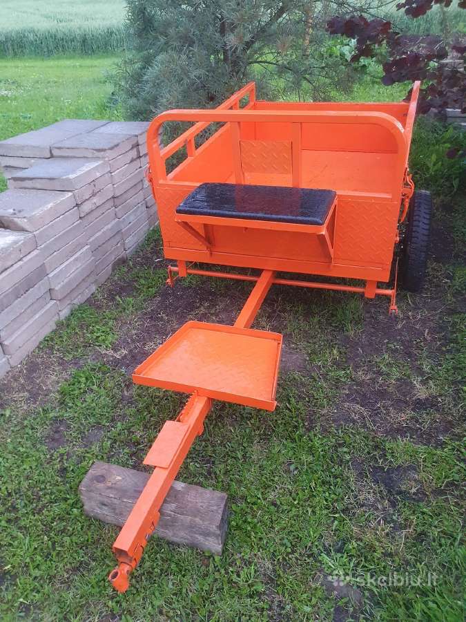Motobloko priekaba ir šienapjovė