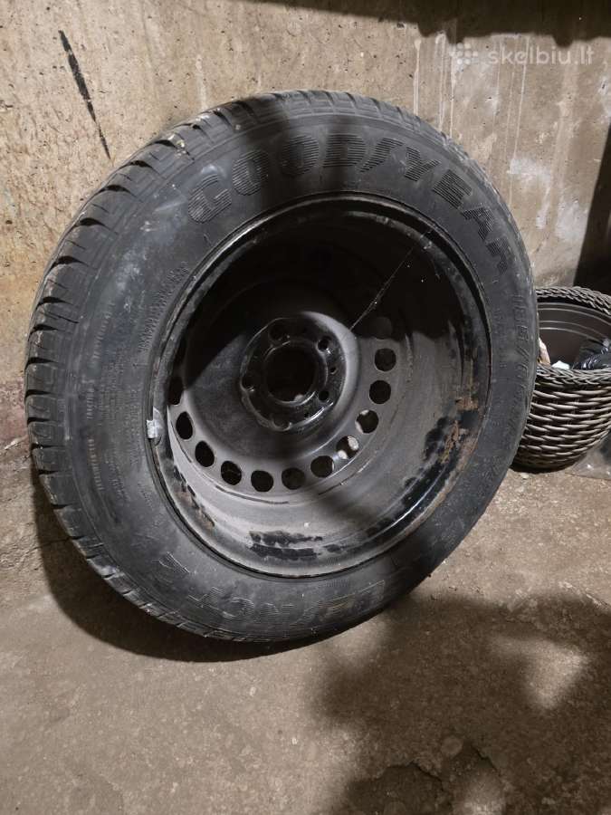 Nauja padanga Bmw Goodyear 185/65 R15 - nuotraukos Nr. 2