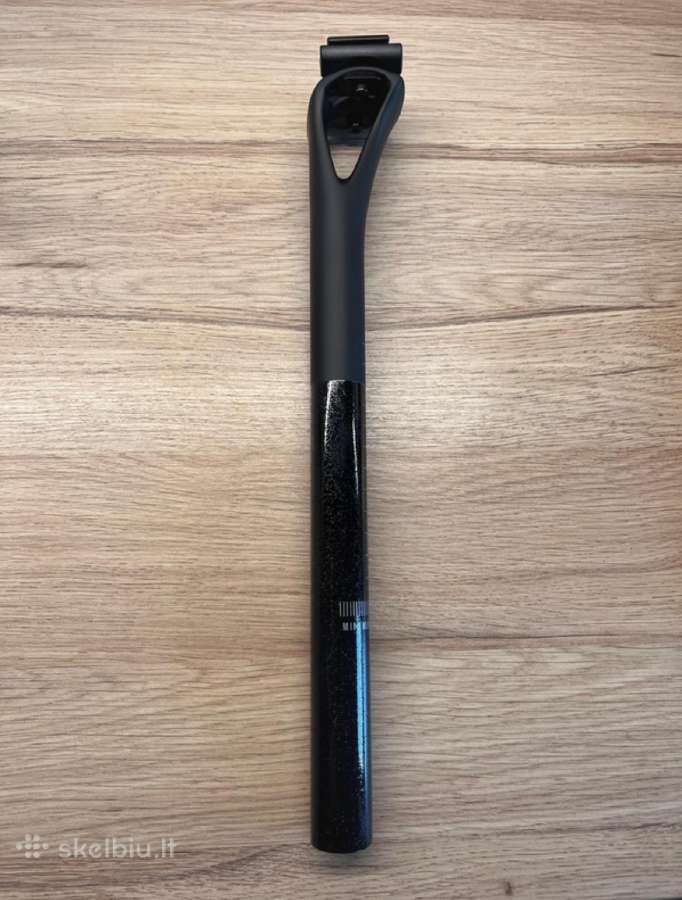 Karboninis balnakotis Lightcarbon