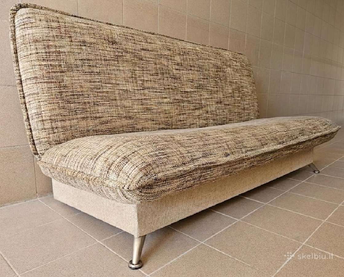 Sofa - lova su patalynės dėže (210x140 cm)