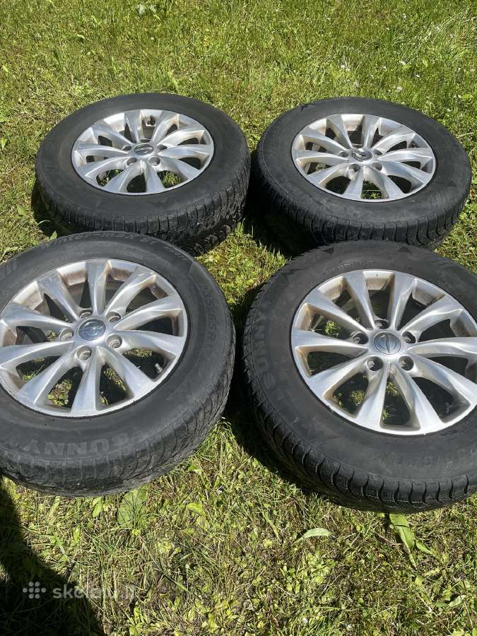 Chrysler Pacifika lietu ratų komplektas 235/65/17
