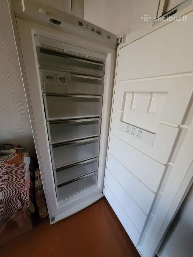 Siemens 6 stalčių šaldiklis