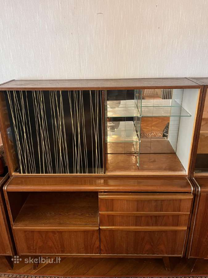 Mid century stiliaus sekcija
