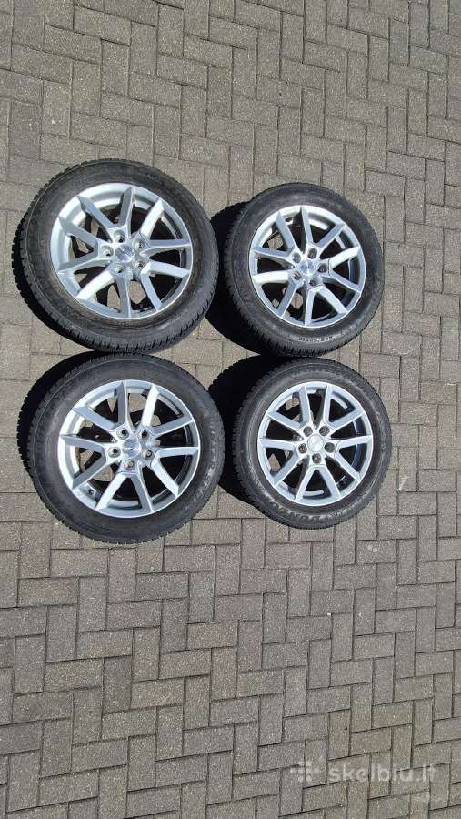 VW lieti diskai R16 su žieminėm padangom
