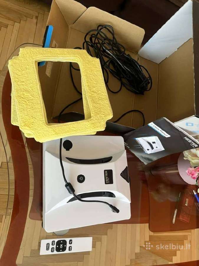 Langų plovimo robotas