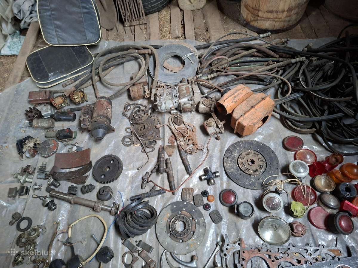 Tarybinės technikos įvairios detalės - nuotraukos Nr. 3
