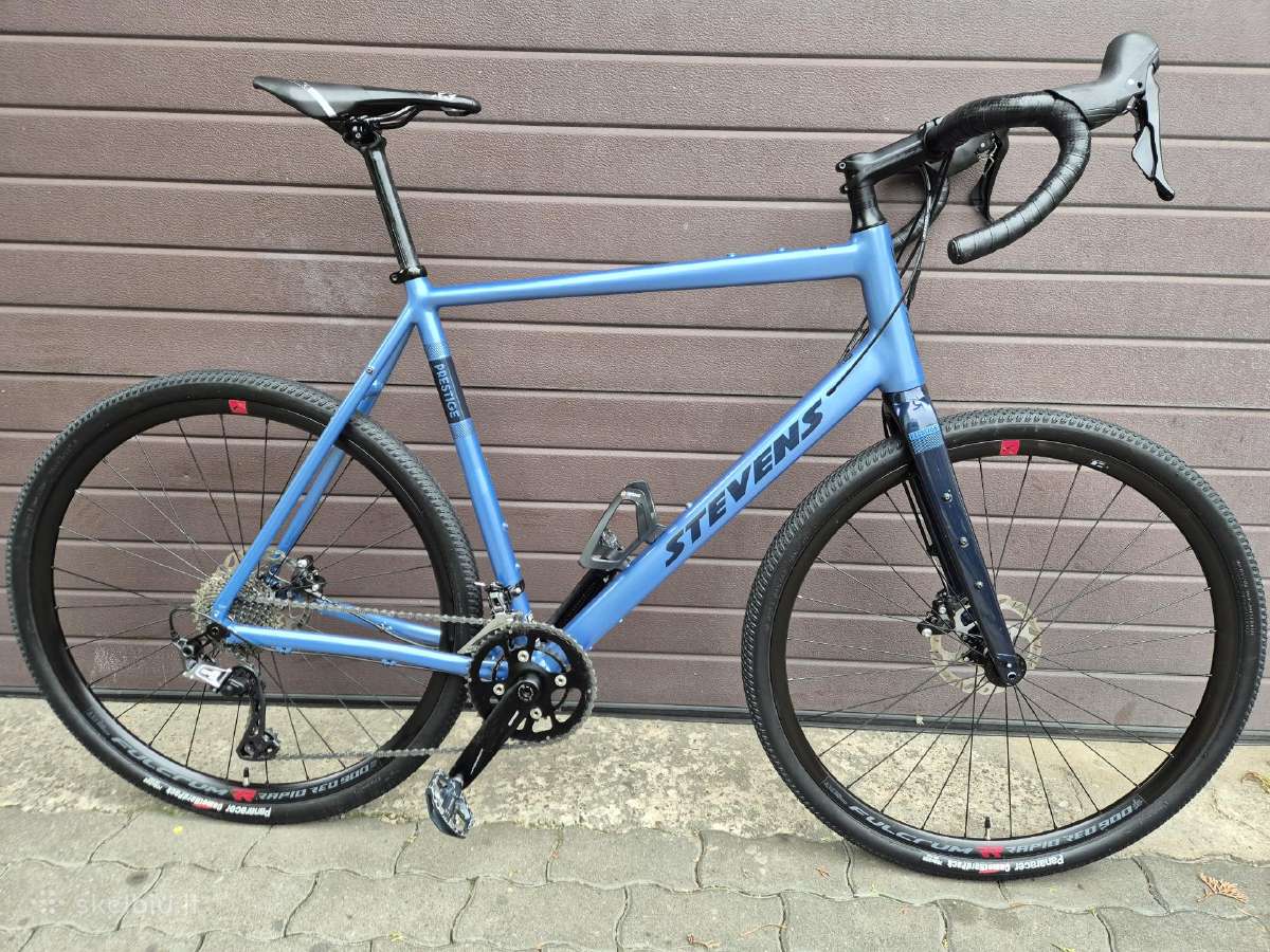 Stevens ir Bergamont gravel XXL dydžiai